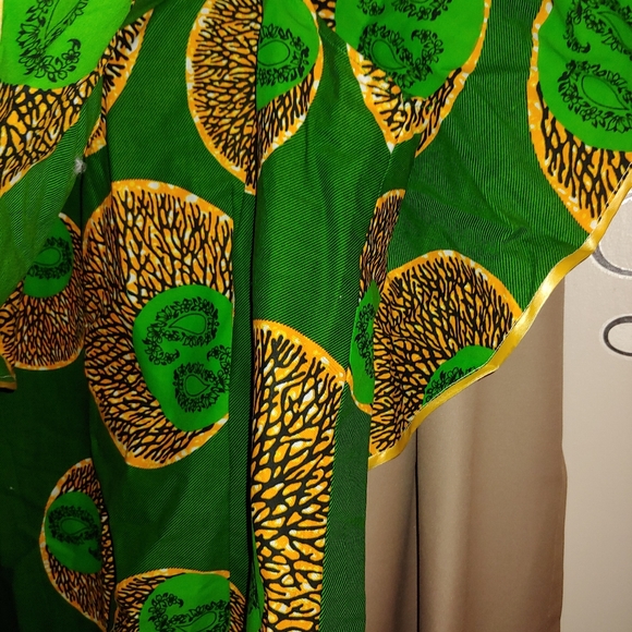 African Ankara dress hand made in Ghana - Picture 2 of 6